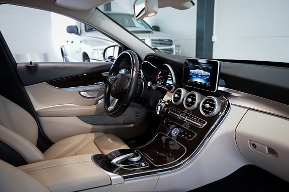 Mercedes-Benz C250 d 30 of 30