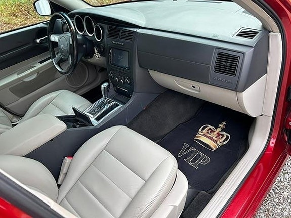Dodge Magnum 8 of 30
