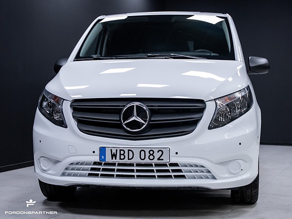 Mercedes-Benz Vito 114 2 of 30