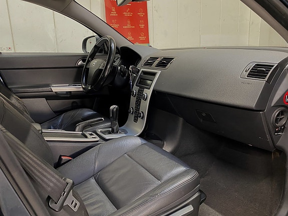 Volvo S40 9 of 13