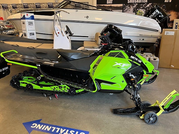 Arctic Cat XF 858 SNO PRO ES 146" 2027