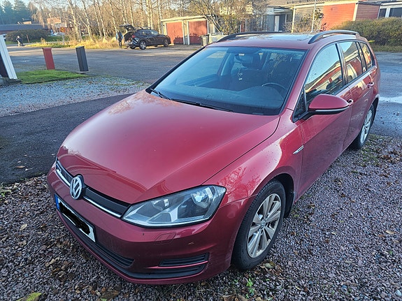 Volkswagen Golf VII