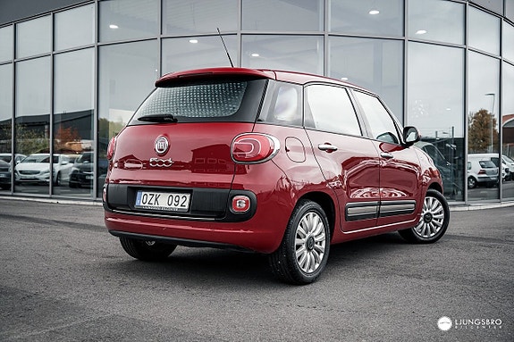 Fiat 500L 2 of 7