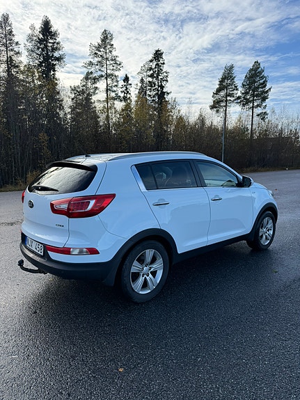 Kia Sportage 4 of 12