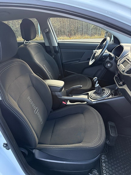 Kia Sportage 8 of 12