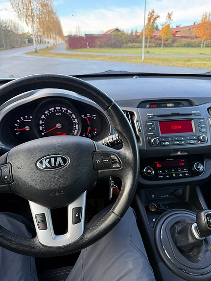 Kia Sportage 12 of 12