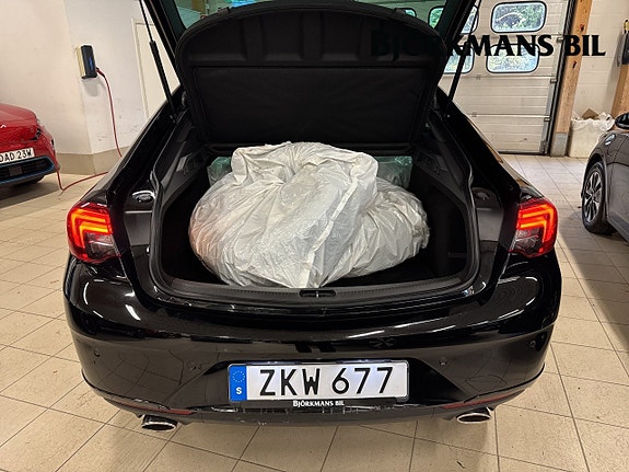 Opel Insignia 14 of 15