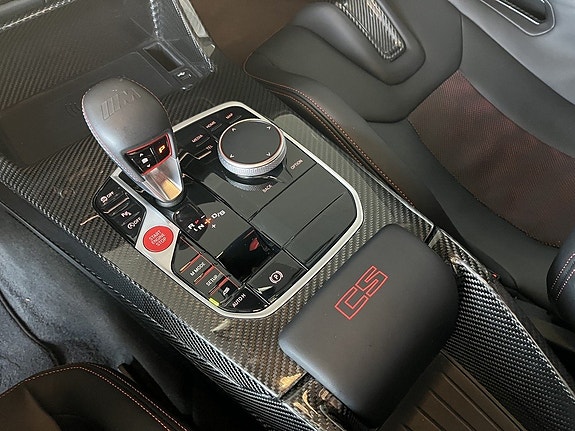 BMW M3 8 of 16