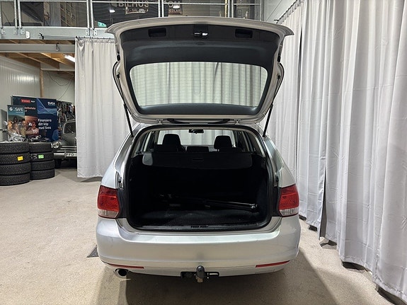 Volkswagen Golf I 21 of 26
