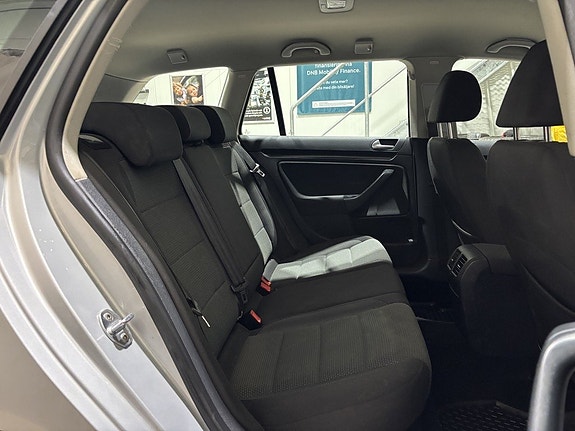 Volkswagen Golf I 12 of 26