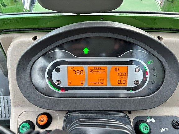 Fendt 211 Vario 5 of 8