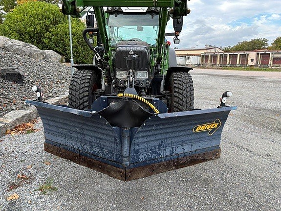 Fendt 211 Vario 4 of 8