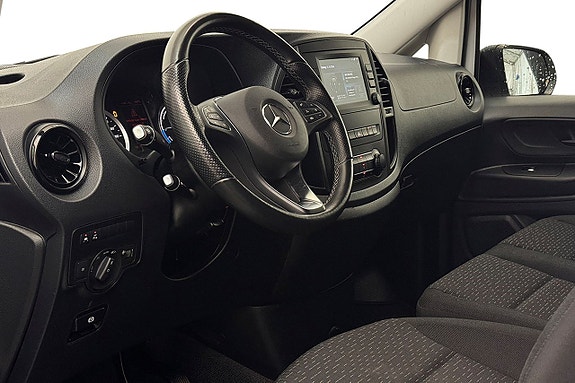 Mercedes-Benz eVito 112 16 of 28