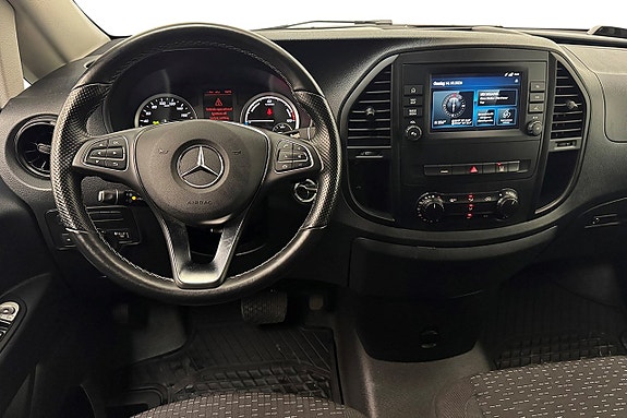 Mercedes-Benz eVito 112 18 of 28
