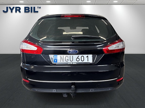 Ford Mondeo 4 of 22