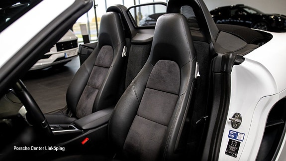 Porsche Boxster 11 of 21