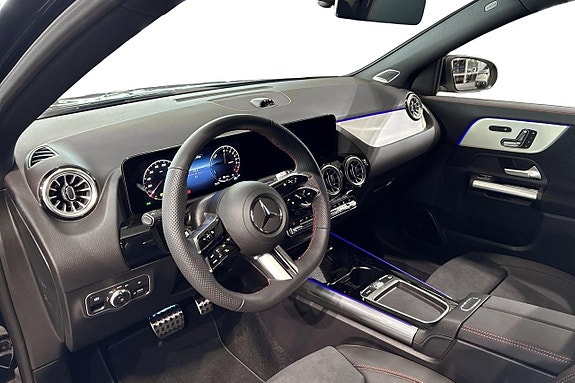 Mercedes-Benz GLA 250 e 6 of 14
