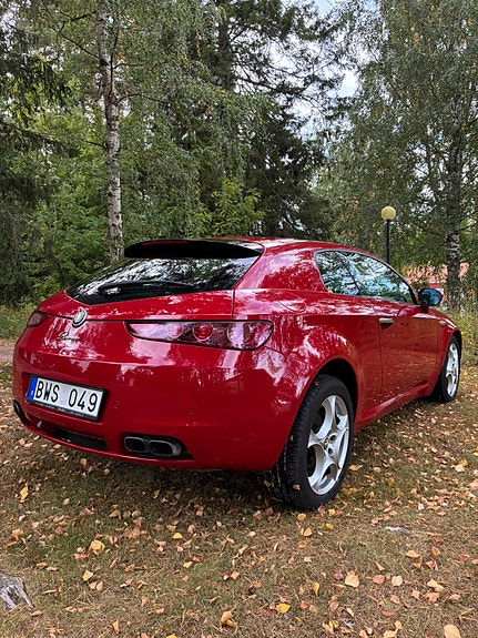 Alfa Romeo Brera 4 of 8