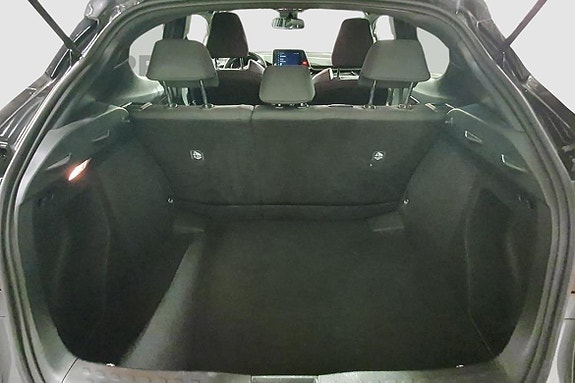 Toyota C-HR 5 of 25