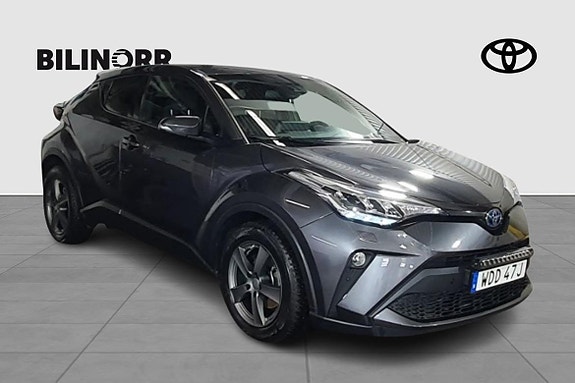 Toyota C-HR 8 of 25