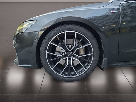 Audi A7 9 of 30
