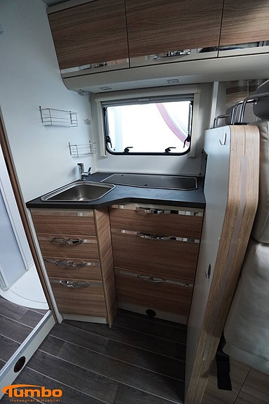Adria Coral S 670SL, 2xAC, Solcell 7 of 21
