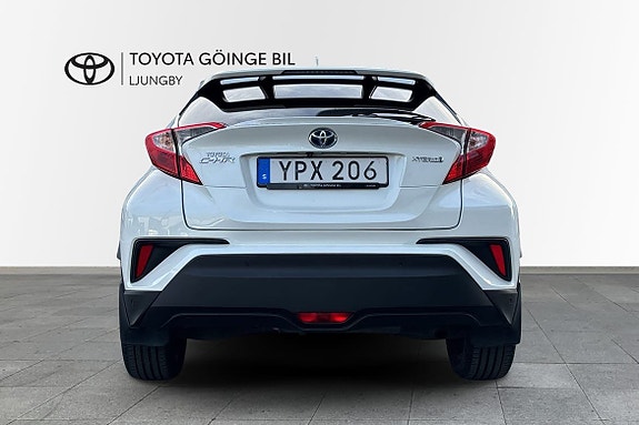 Toyota C-HR 5 of 20