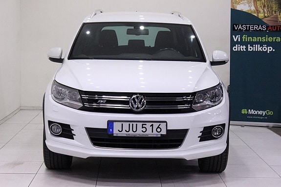 Volkswagen Tiguan 3 of 30