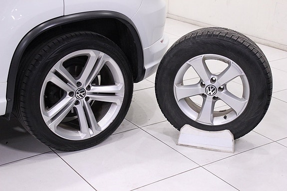 Volkswagen Tiguan 15 of 30