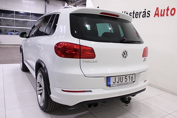 Volkswagen Tiguan 8 of 30