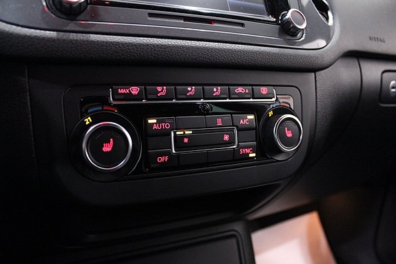 Volkswagen Tiguan 25 of 30