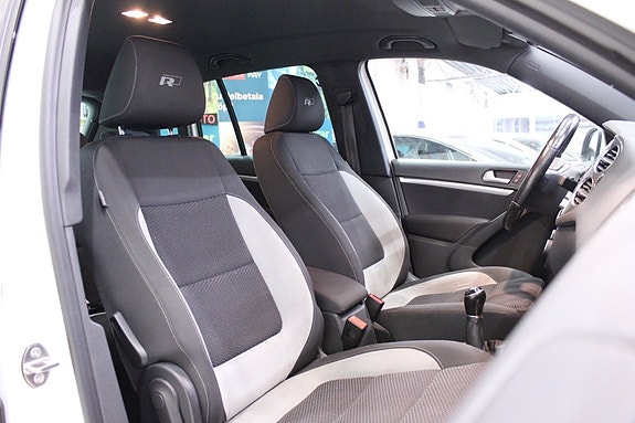 Volkswagen Tiguan 13 of 30
