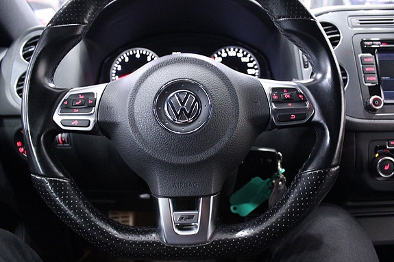 Volkswagen Tiguan 14 of 30