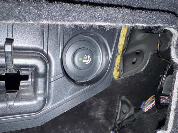 BMW 420d 6 of 17