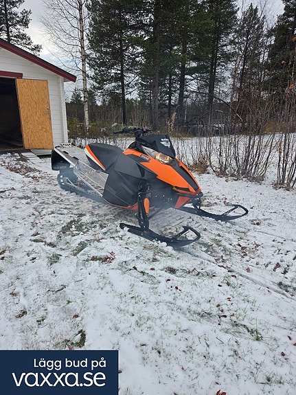 Arctic Cat m800 154" 2 of 6