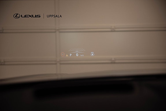 Lexus NX450h+ 17 of 20
