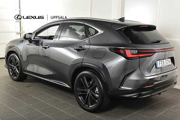Lexus NX450h+ 3 of 20