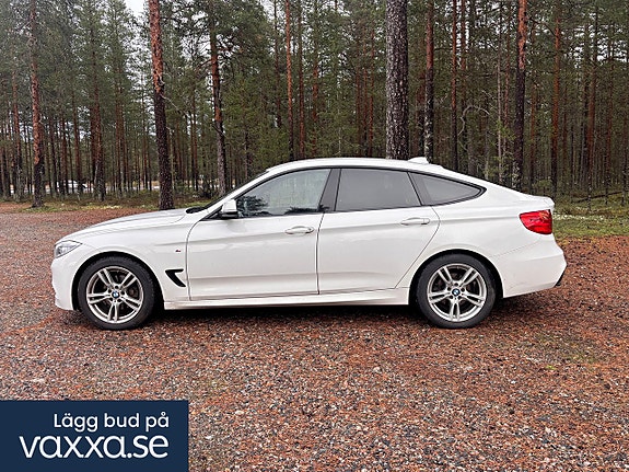 BMW 320d 3 of 21