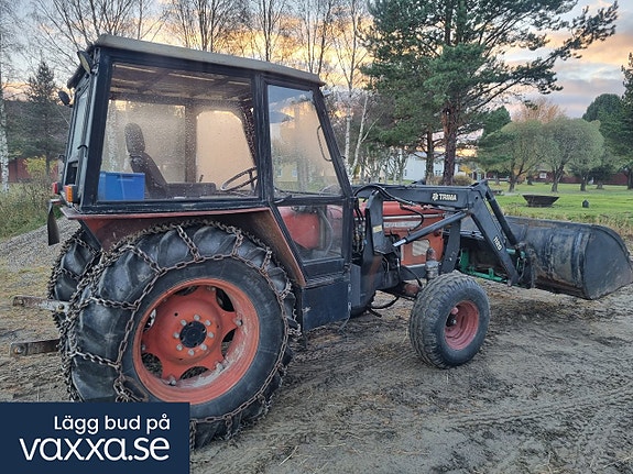 Traktor Zetor 5718 med Frontlastare 7 of 30