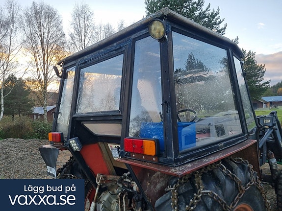 Traktor Zetor 5718 med Frontlastare 18 of 30