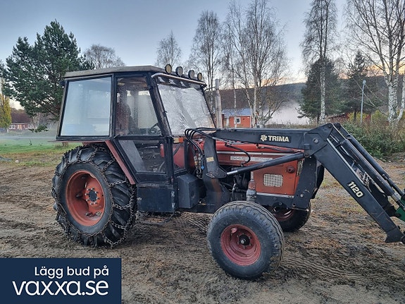 Traktor Zetor 5718 med Frontlastare 3 of 30