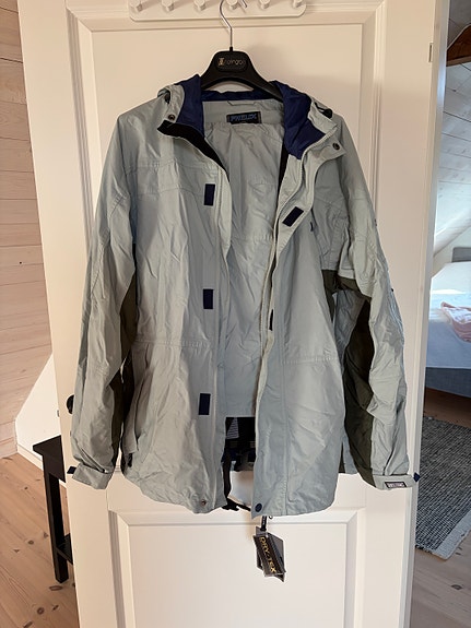 Product image 1 of 8