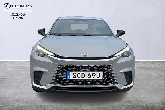 Lexus LBX 5 of 21
