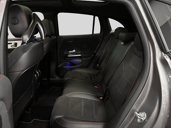 Mercedes-Benz GLA 250 e 9 of 14
