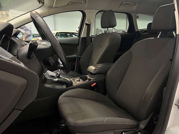 Ford Focus 12 of 24