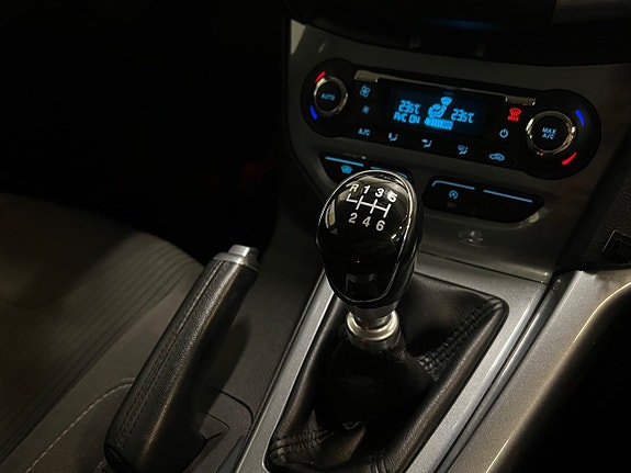 Ford Focus 20 of 24