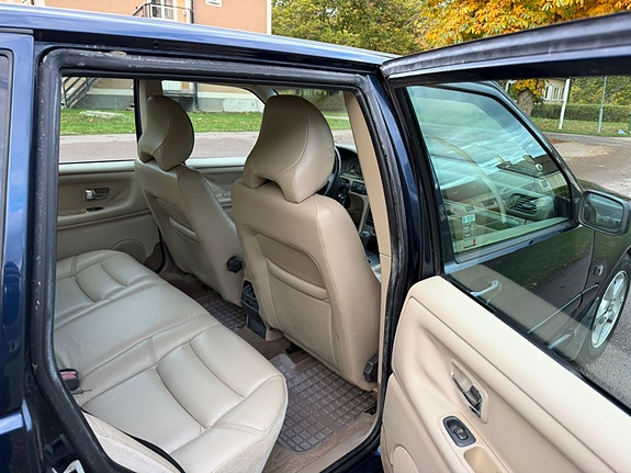 Volvo S70 5 of 6