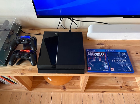PlayStation 4