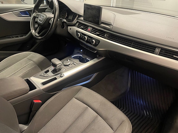 Audi A4 5 of 10