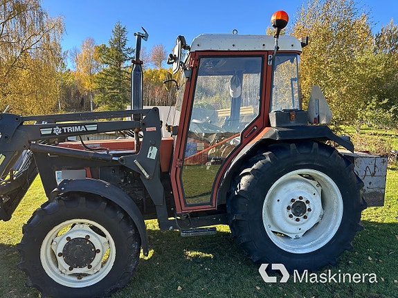 Traktor Fiat 45-66 DT Med lastare & Redskap 9 of 27